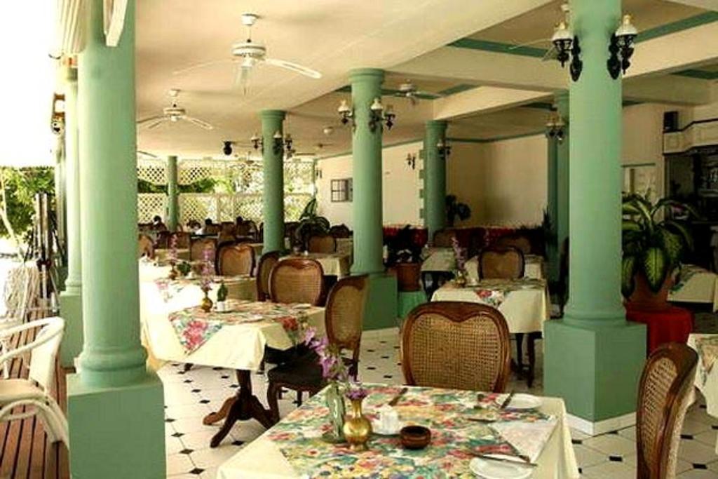 Palm Beach Hotel Гранд-Анс Екстер'єр фото